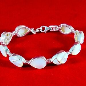 MOTHER OF PEARL SET IN 925 STERLING SILVER 7.1/2" BRACELET